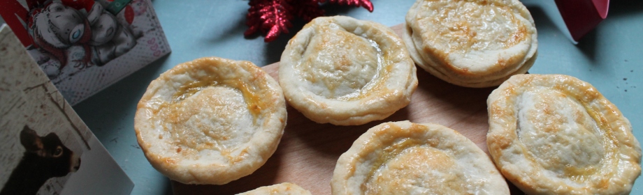 “No Mince” Mince Pies